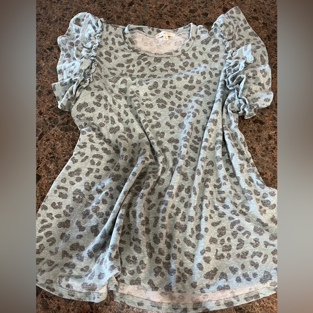 Light blue cheetah top